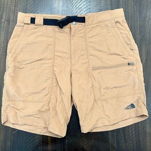 North Face Mens Hiking Shorts 34